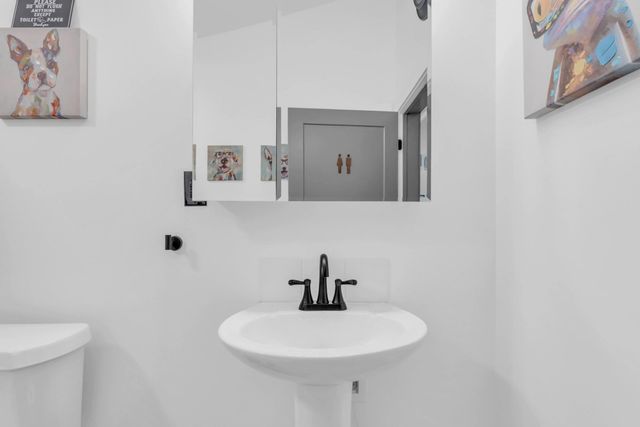 1015 Calm Water Trail, Bakewell, TN 37373