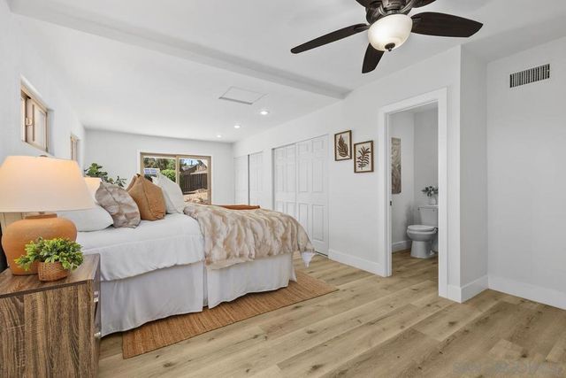 2738 Oak Hill Dr, Escondido, CA 92027