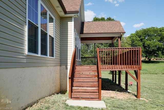 4908 Gordon Farm Way, Browns Summit, NC 27214