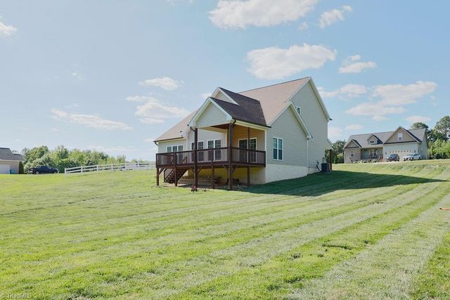 4908 Gordon Farm Way, Browns Summit, NC 27214