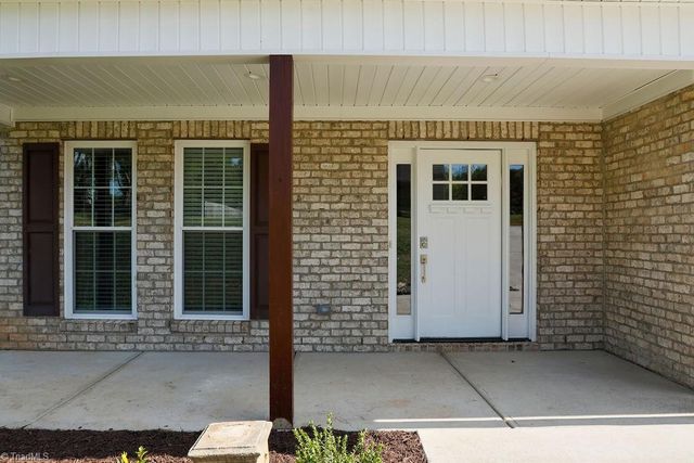 4908 Gordon Farm Way, Browns Summit, NC 27214