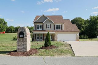 4908 Gordon Farm Way, Browns Summit, NC 27214