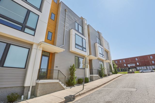 98 N 8th St, Nashville, TN 37206