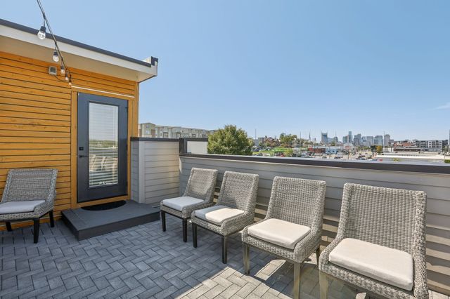 98 N 8th St, Nashville, TN 37206