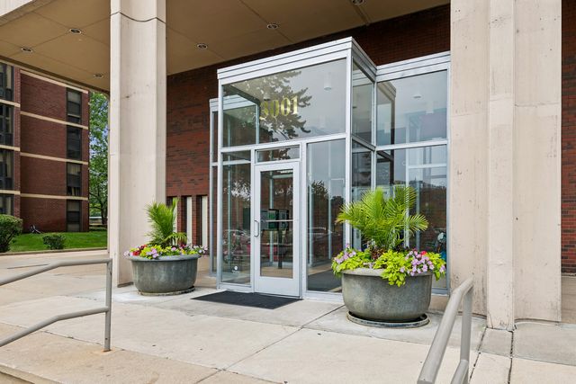 3001 S Michigan Avenue 2105, Chicago, IL 60616