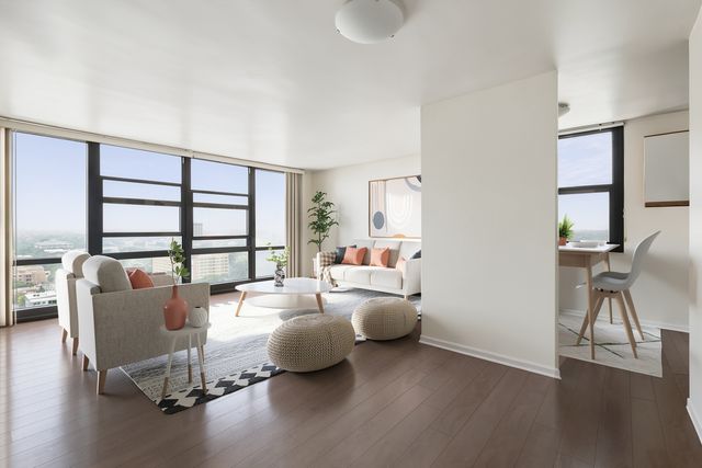3001 S Michigan Avenue 2105, Chicago, IL 60616