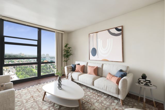 3001 S Michigan Avenue 2105, Chicago, IL 60616