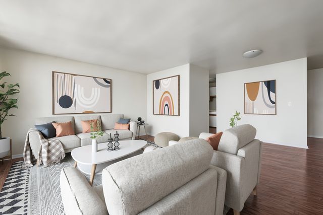3001 S Michigan Avenue 2105, Chicago, IL 60616