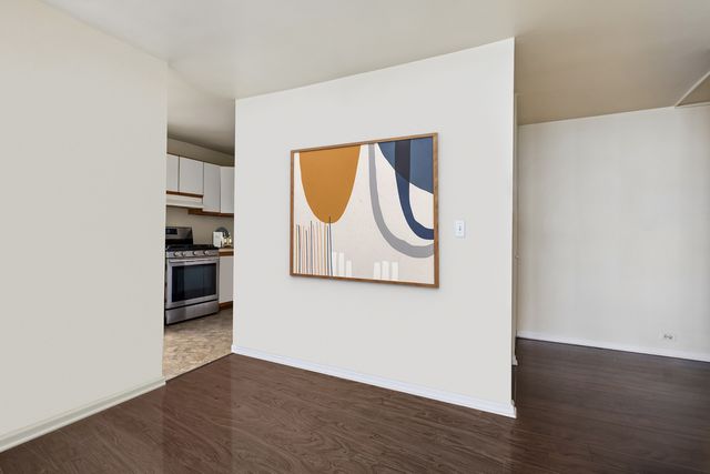 3001 S Michigan Avenue 2105, Chicago, IL 60616