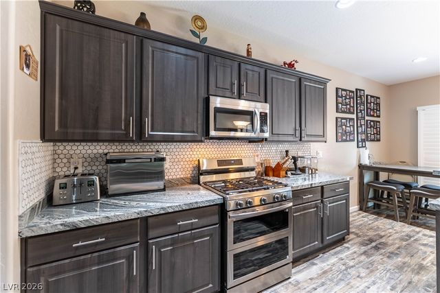 2120 Willow Wren Drive, North Las Vegas, NV 89084