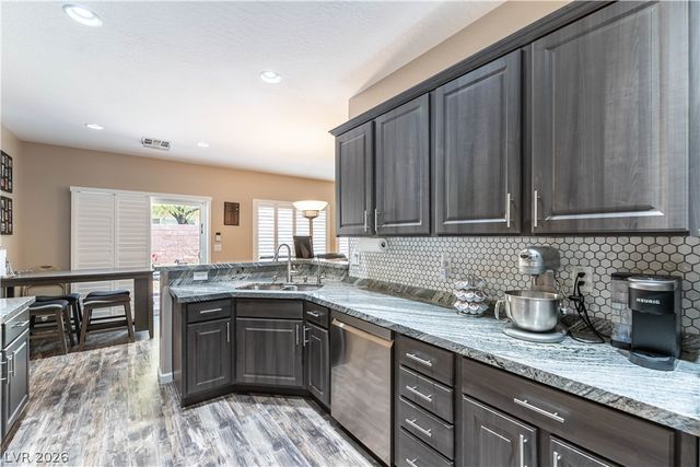2120 Willow Wren Drive, North Las Vegas, NV 89084