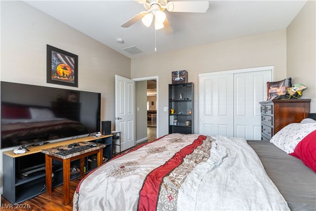 2120 Willow Wren Drive, North Las Vegas, NV 89084