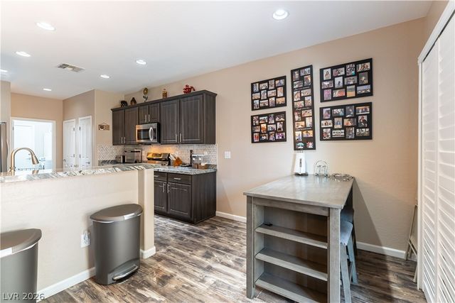 2120 Willow Wren Drive, North Las Vegas, NV 89084