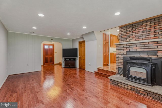 2504 BURGUNDY DR, Fallston, MD 21047