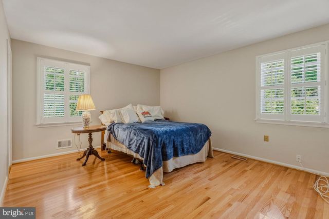 2504 BURGUNDY DR, Fallston, MD 21047