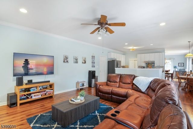 77 Shippen Rdg, Oxford Twp., NJ 07863