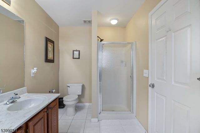 77 Shippen Rdg, Oxford Twp., NJ 07863