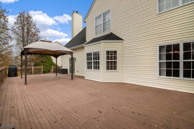 77 Shippen Rdg, Oxford Twp., NJ 07863