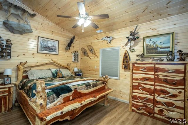 21805 Revere Lane, Waynesville, MO 65583