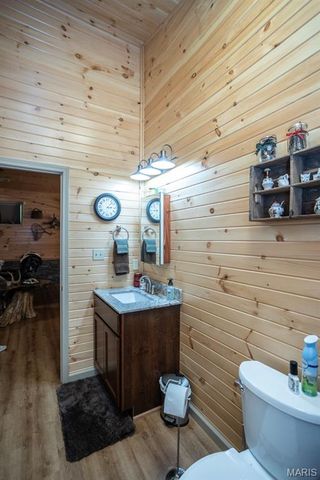 21805 Revere Lane, Waynesville, MO 65583