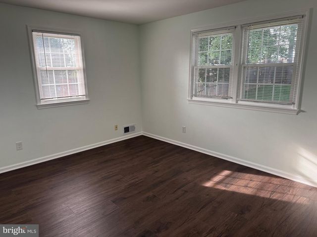 7110 LANIER ST, Annandale, VA 22003