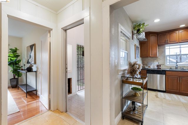 2316 RANSOM AVE, Oakland, CA 94601