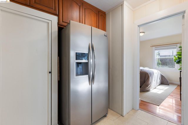 2316 RANSOM AVE, Oakland, CA 94601