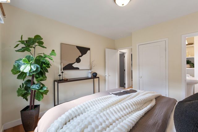 2316 RANSOM AVE, Oakland, CA 94601