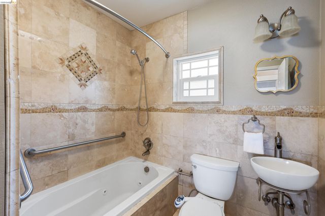 2316 RANSOM AVE, Oakland, CA 94601