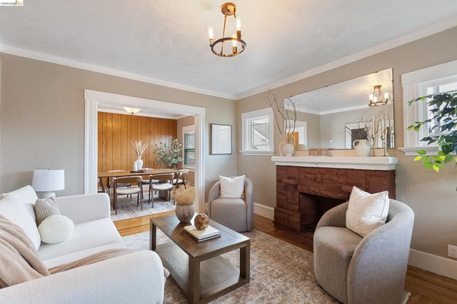 2316 RANSOM AVE, Oakland, CA 94601