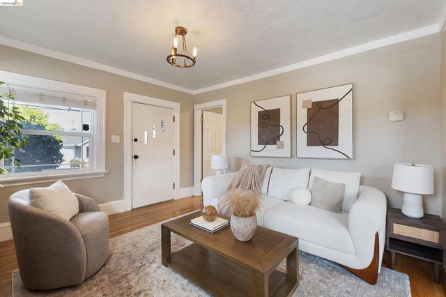 2316 RANSOM AVE, Oakland, CA 94601