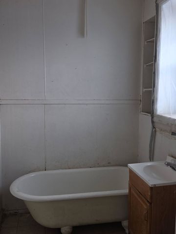 6419 S Racine Avenue, Chicago, IL 60636