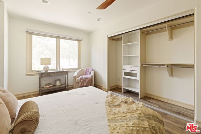 272 N Chester Avenue 101, Pasadena, CA 91106