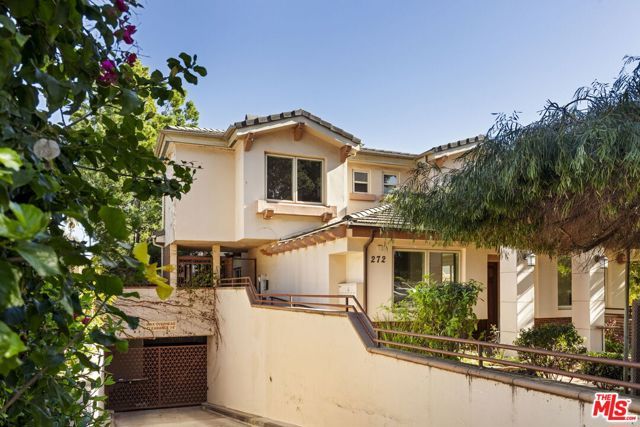 272 N Chester Avenue 101, Pasadena, CA 91106