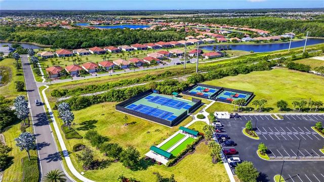 15330 Yellow Birch CT, Alva, FL 33920