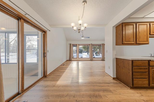 651 Lincoln Street N, Northfield, MN 55057