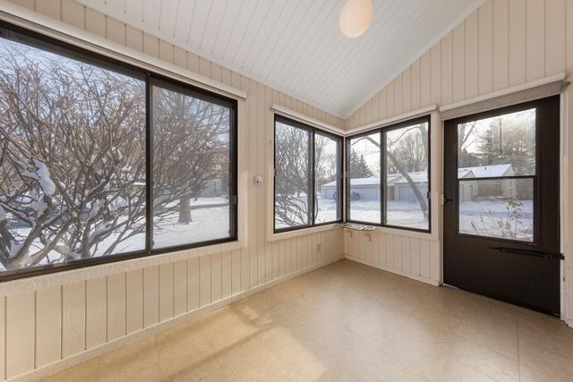 651 Lincoln Street N, Northfield, MN 55057