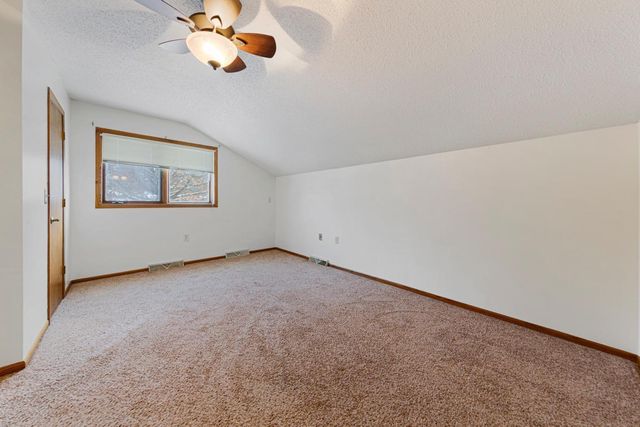 651 Lincoln Street N, Northfield, MN 55057