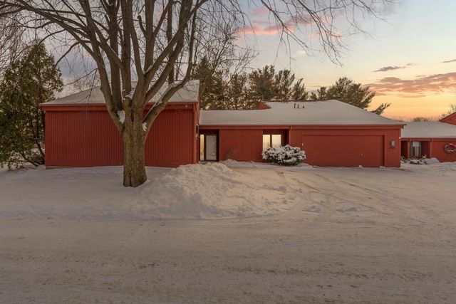 651 Lincoln Street N, Northfield, MN 55057