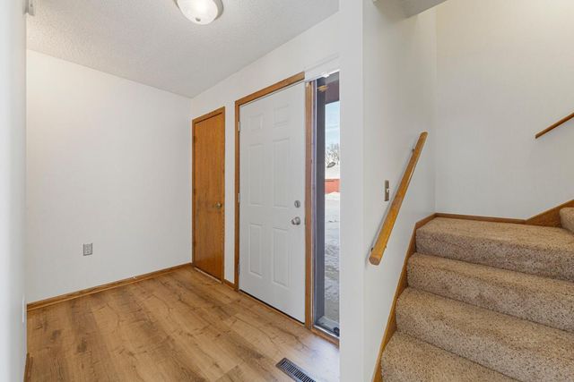 651 Lincoln Street N, Northfield, MN 55057