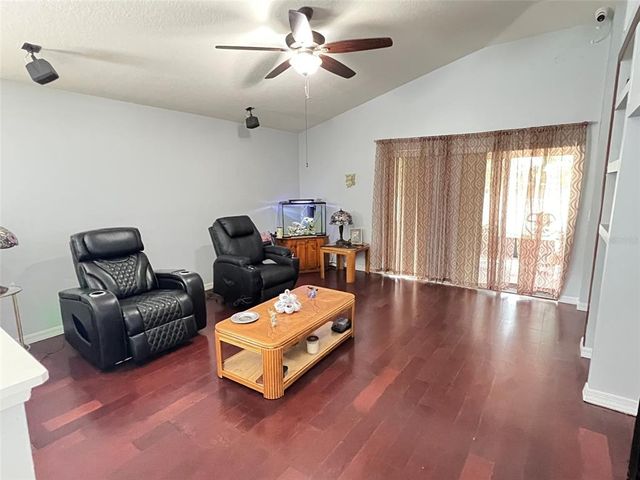 923 TRAMELLS TRAIL, Kissimmee, FL 34744