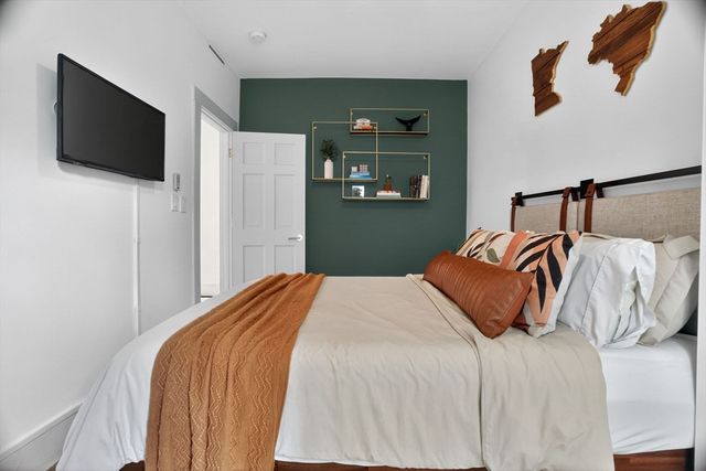 72 Mozart St 1, Boston, MA 02130