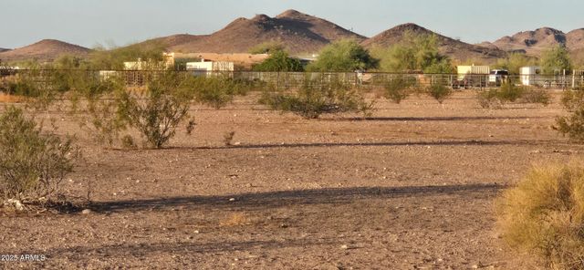3132 N SADDLE VISTA Road N 10, Tonopah, AZ 85354