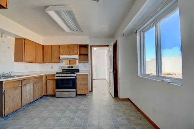 2615 Luna Nuestra NW, Albuquerque, NM 87120