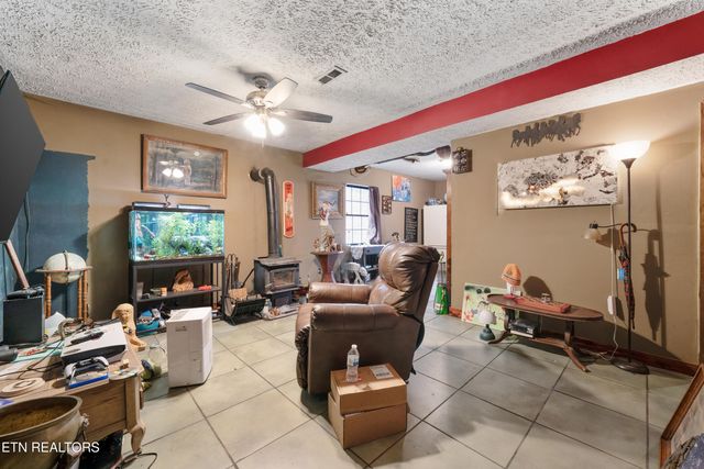 408 Deer Run Drive, Maryville, TN 37803