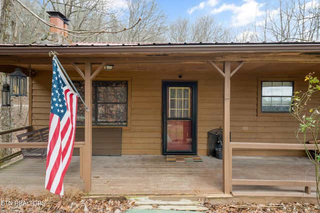 408 Deer Run Drive, Maryville, TN 37803