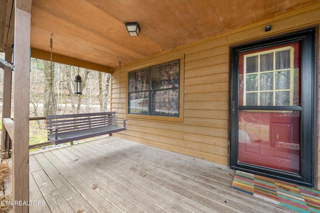 408 Deer Run Drive, Maryville, TN 37803