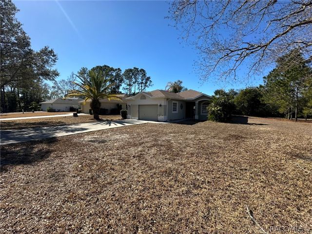 2394 N Brentwood Circle, Lecanto, FL 34461