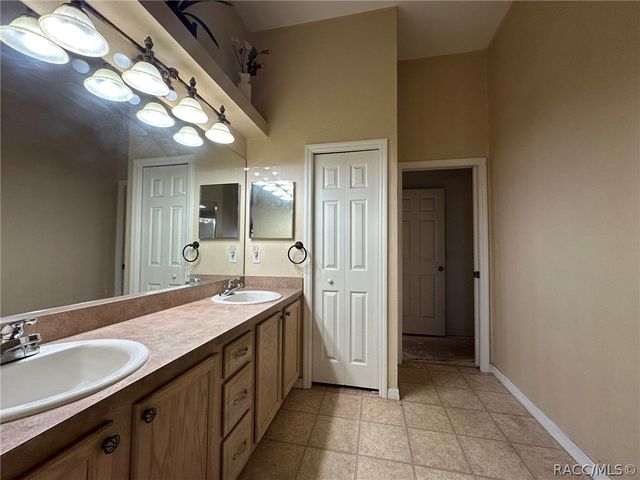 2394 N Brentwood Circle, Lecanto, FL 34461