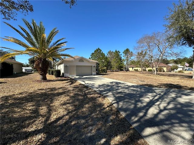 2394 N Brentwood Circle, Lecanto, FL 34461